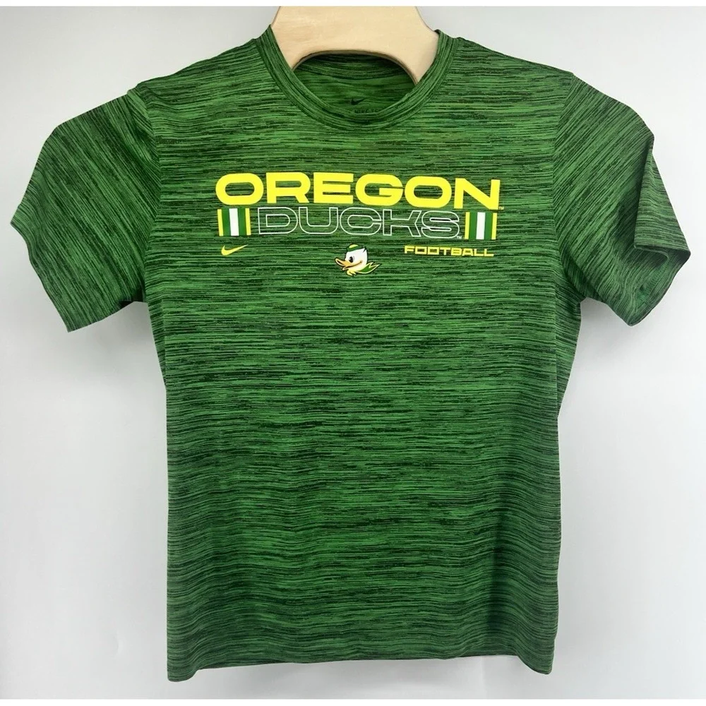 Nike Oregon Ducks Football The Nike Tee T Shirt Mens Medium Dri Fit Short Sleeve